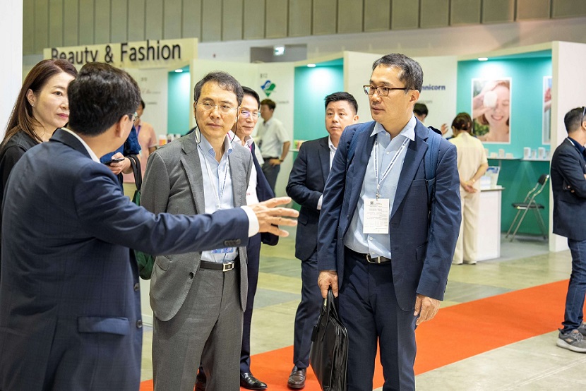 胡志明礼品展现场图片3