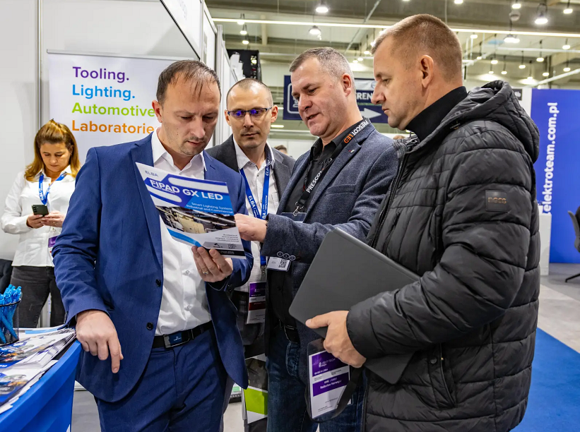 波兰电气展现场图片5