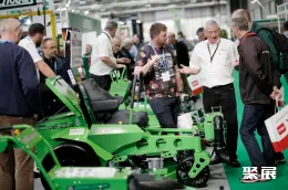 英国割草机展现场图片4