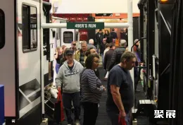 加拿大房车展现场图片1