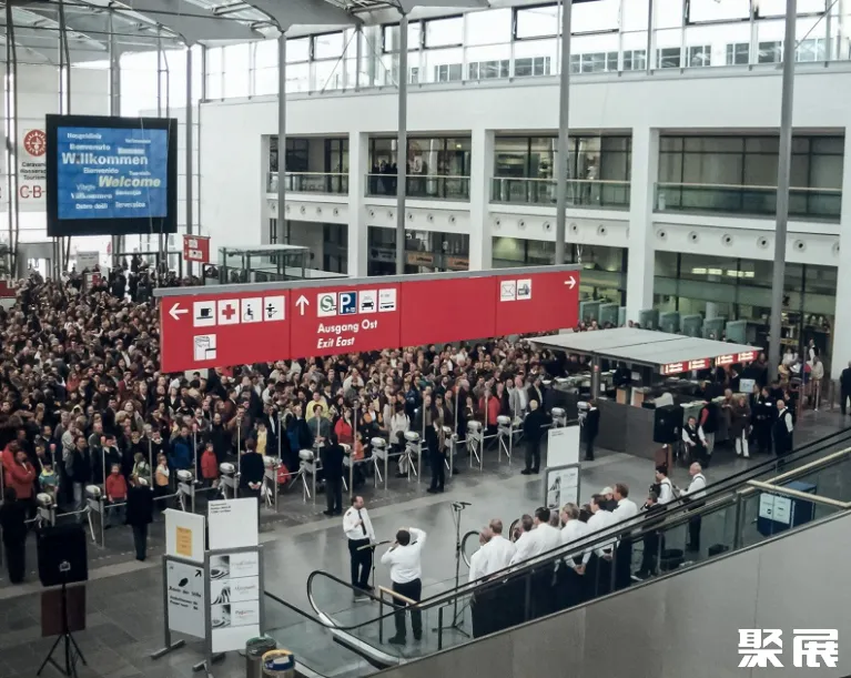 德国慕尼黑新国际博览中心实拍图