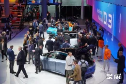 英国电动车展现场图片8