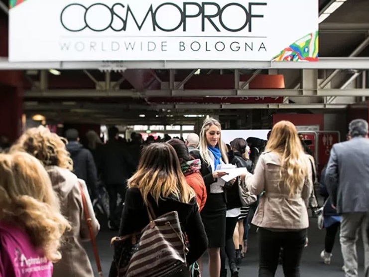 意大利博洛尼亚会展中心实景图