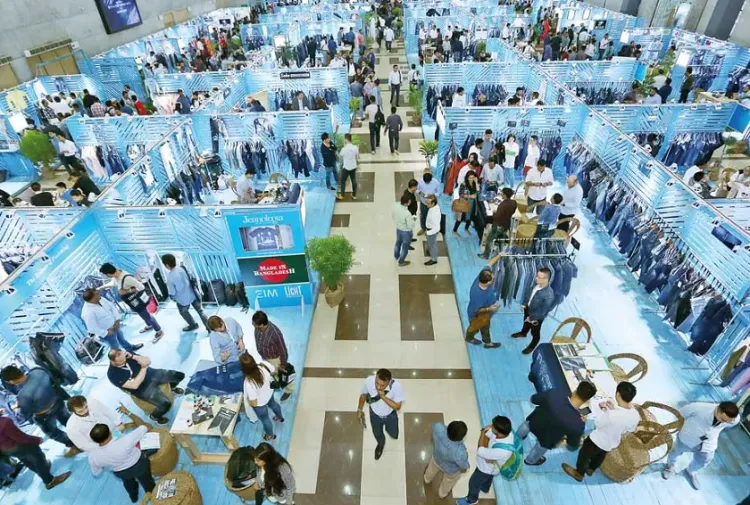 孟加拉达卡牛仔服装展览会