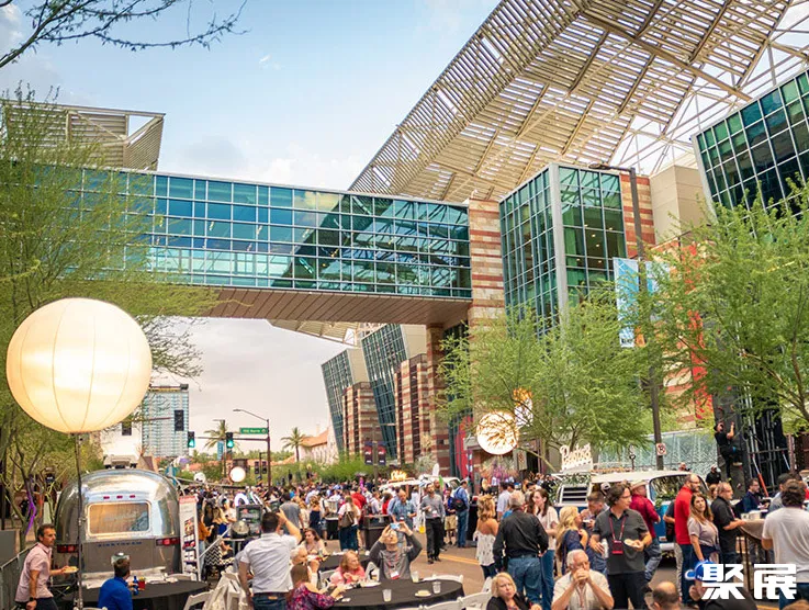 美國(guó)鳳凰城國(guó)際會(huì)展中心實(shí)景圖