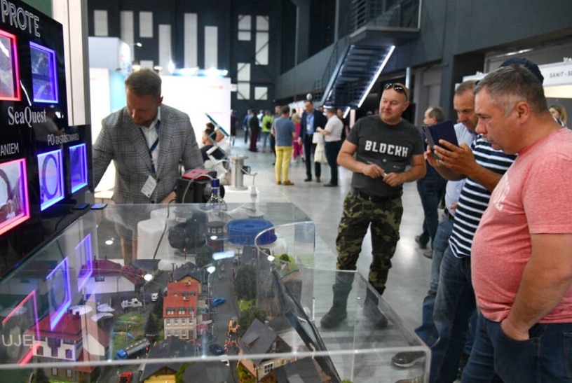 波兰水展现场图片6