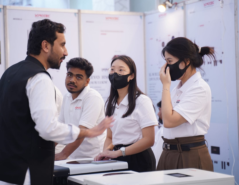 巴基斯坦太陽(yáng)能展展會(huì)現(xiàn)場(chǎng)(現(xiàn)場(chǎng)盛況)13