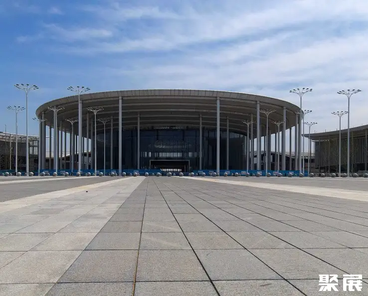 济南国际会展中心实拍图