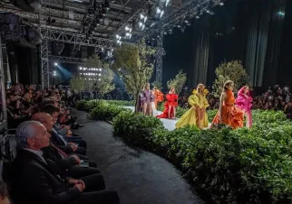 土耳其婚纱展现场图片2