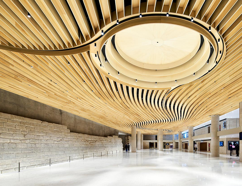 法国巴黎卢浮宫卡鲁塞尔购物中心实拍