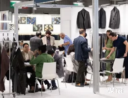 波兰服装展现场图片2