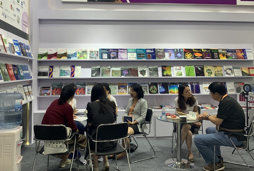 北京书博会现场图片12