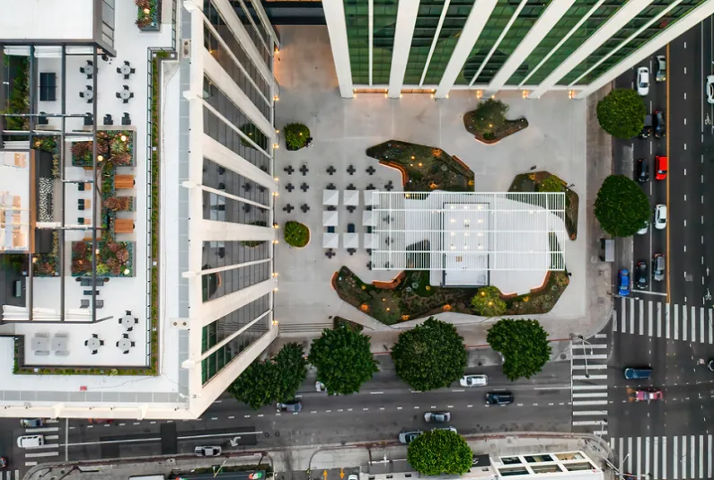 California Market Center