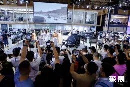 青岛车展现场图片2