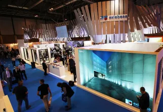 西班牙门窗展现场图片1