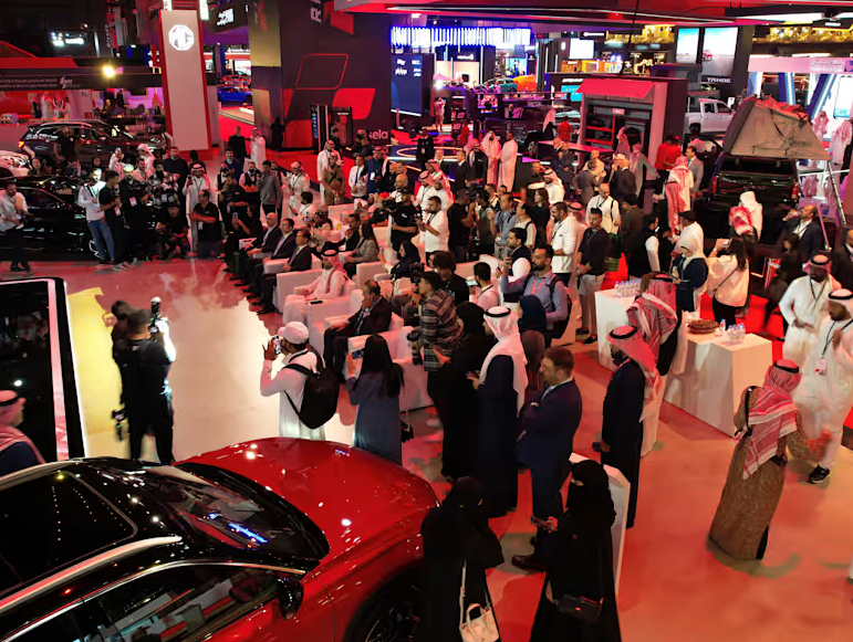 沙特车展现场图片2