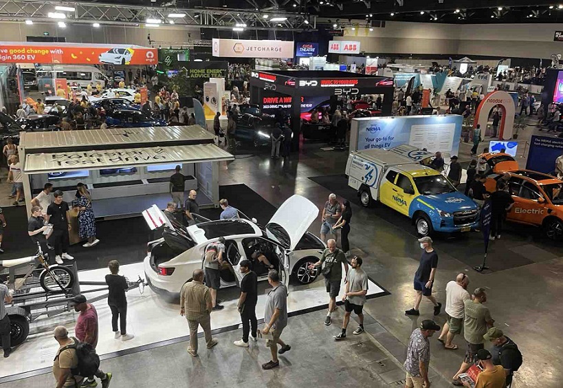 温哥华电动车展现场图片4