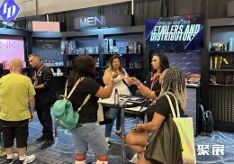 洛杉矶成人展现场图片2