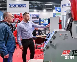 波兰回收展现场图片3