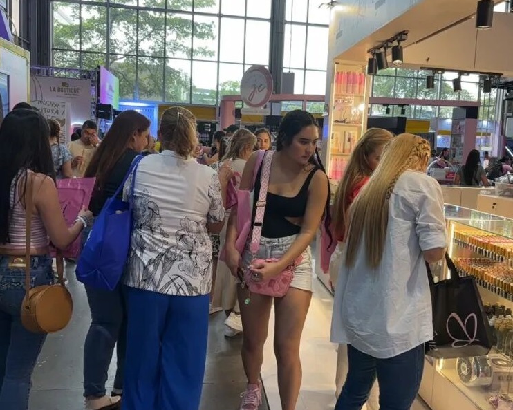 哥伦比亚美容展展会现场(现场盛况)3