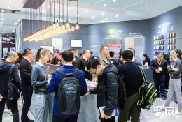 上海墙面装饰展现场图片6