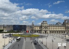 法国巴黎卢浮宫卡鲁塞尔购物中心