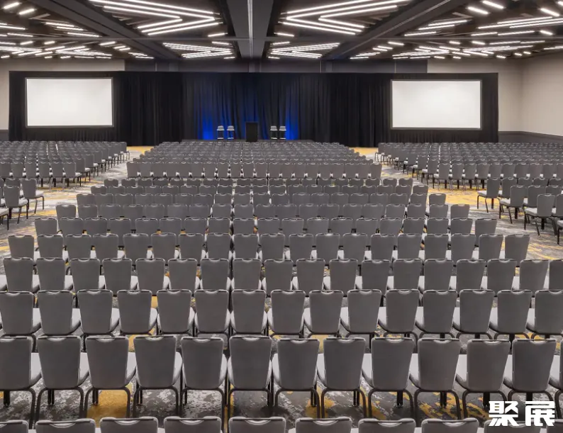 美国芝加哥迈考密会展中心实景