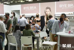 意大利泳衣展现场图片5