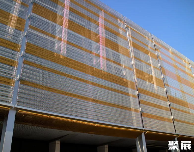 法国巴黎凡尔赛门巴黎会展馆实景