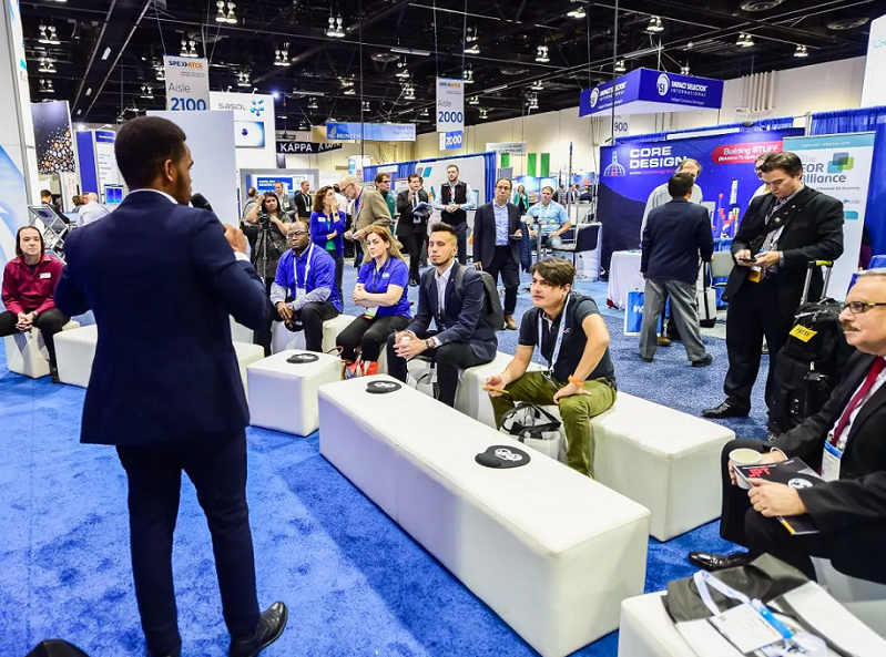 迪拜石油展现场图片3