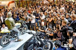 科隆摩托车展现场图片2