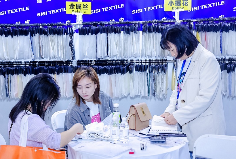 广州服装供应链展展会现场(现场盛况)6