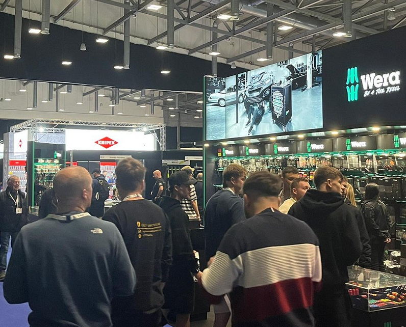 英国电力电工展展会现场(现场盛况)4