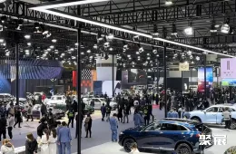 广州新能源车展现场图片1