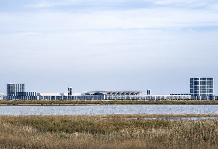 China • Red Island International Conference and Exhibition Center