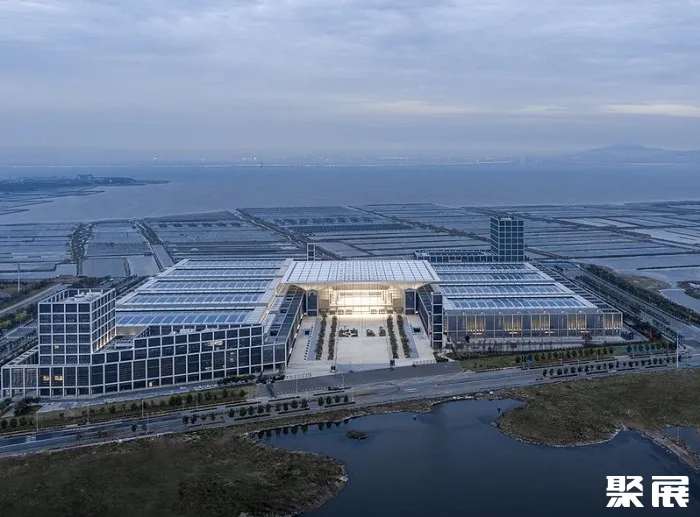 China • Red Island International Conference and Exhibition Center