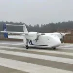 抟原公司助力西飞民机HH-100型无人飞机完成低速自主滑行