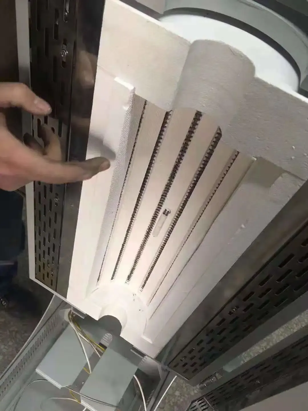 科垒SX系列高效节能炉图片