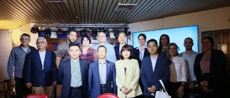 上海国际乐器展代表团赴美国、古巴考察访问