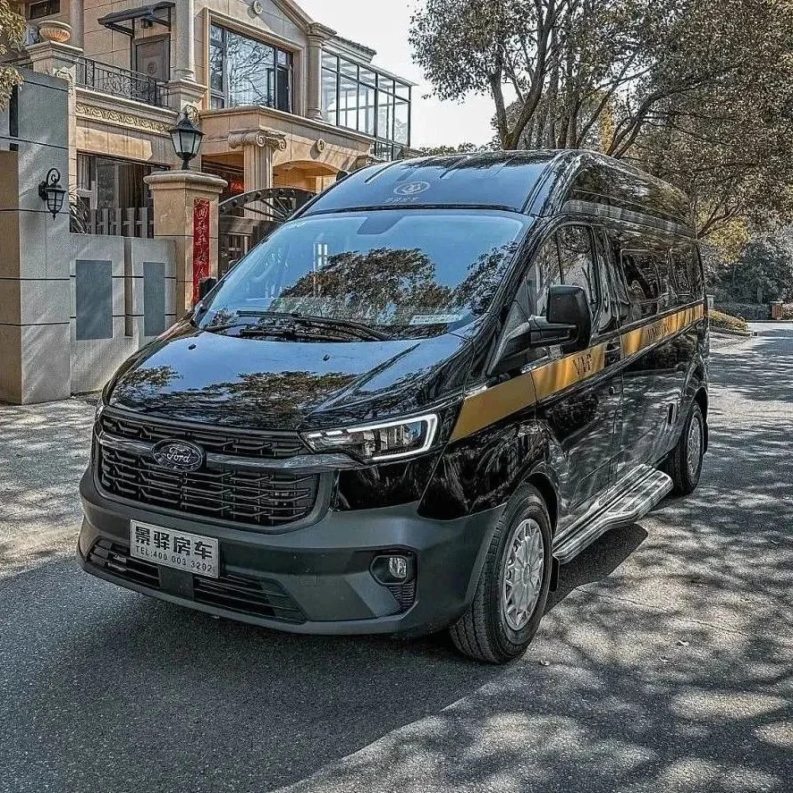 3.23-26 北京房车展   商务旅行两手抓，景驿2023款福特新全顺V362商旅版