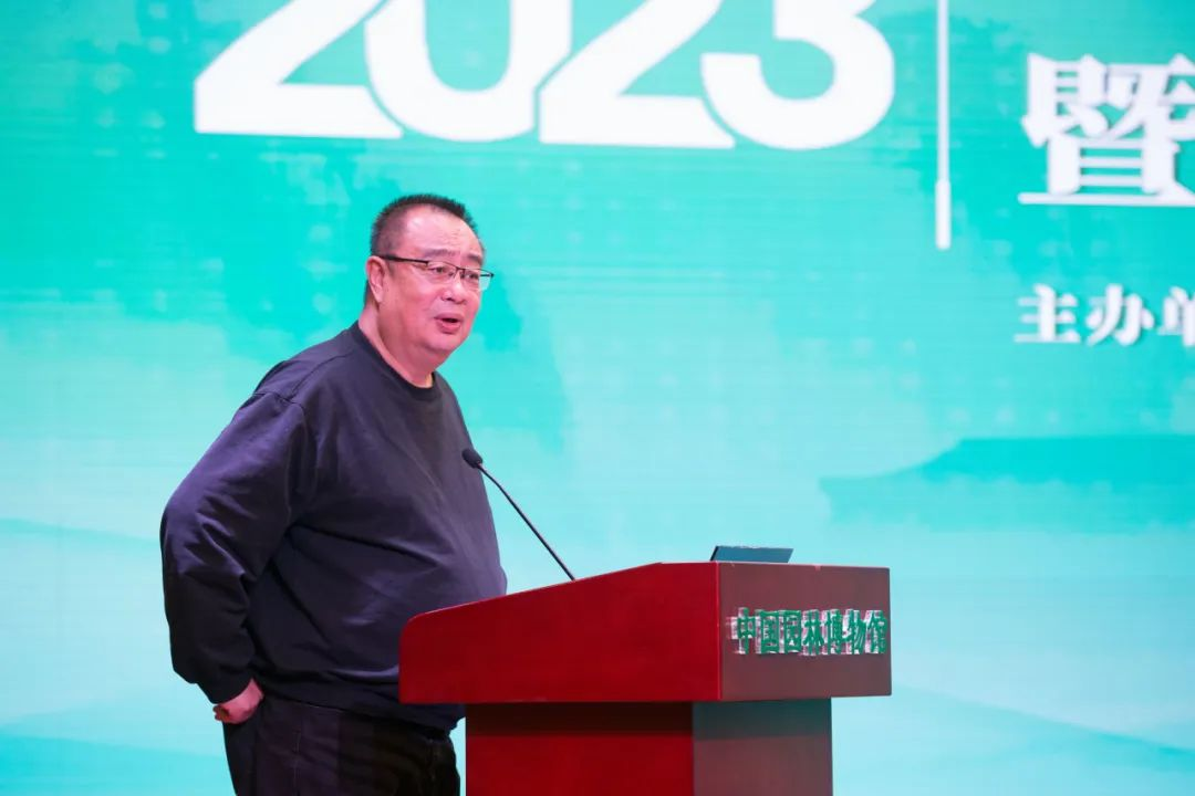 中国风景园林学会副理事长、北京林业大学副校长李雄教授