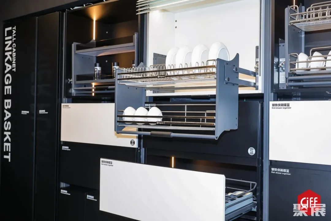 CIFF广州 | 第53届中国家博会（广州）设备配料展：以智提质，新机链未来