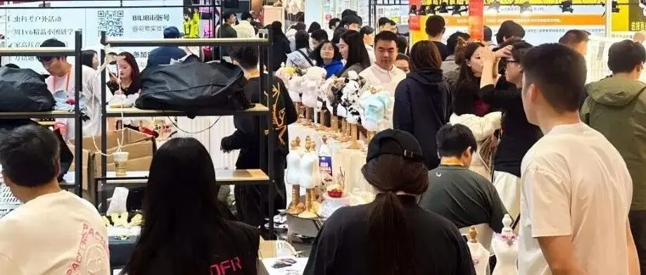 2025世宠会厦门宠物展今日开幕!沉浸式人宠狂欢嗨翻鹭岛!